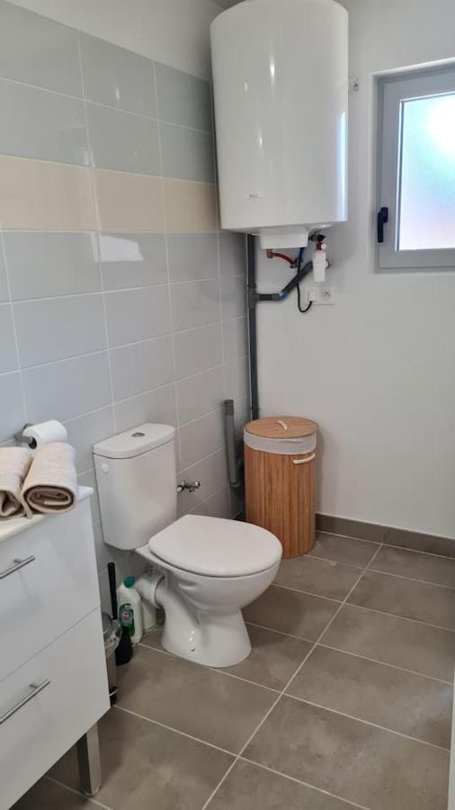 Apartamento En Haut De La Tour, Libourne Hypercentre, Netflix, Clim Exterior foto